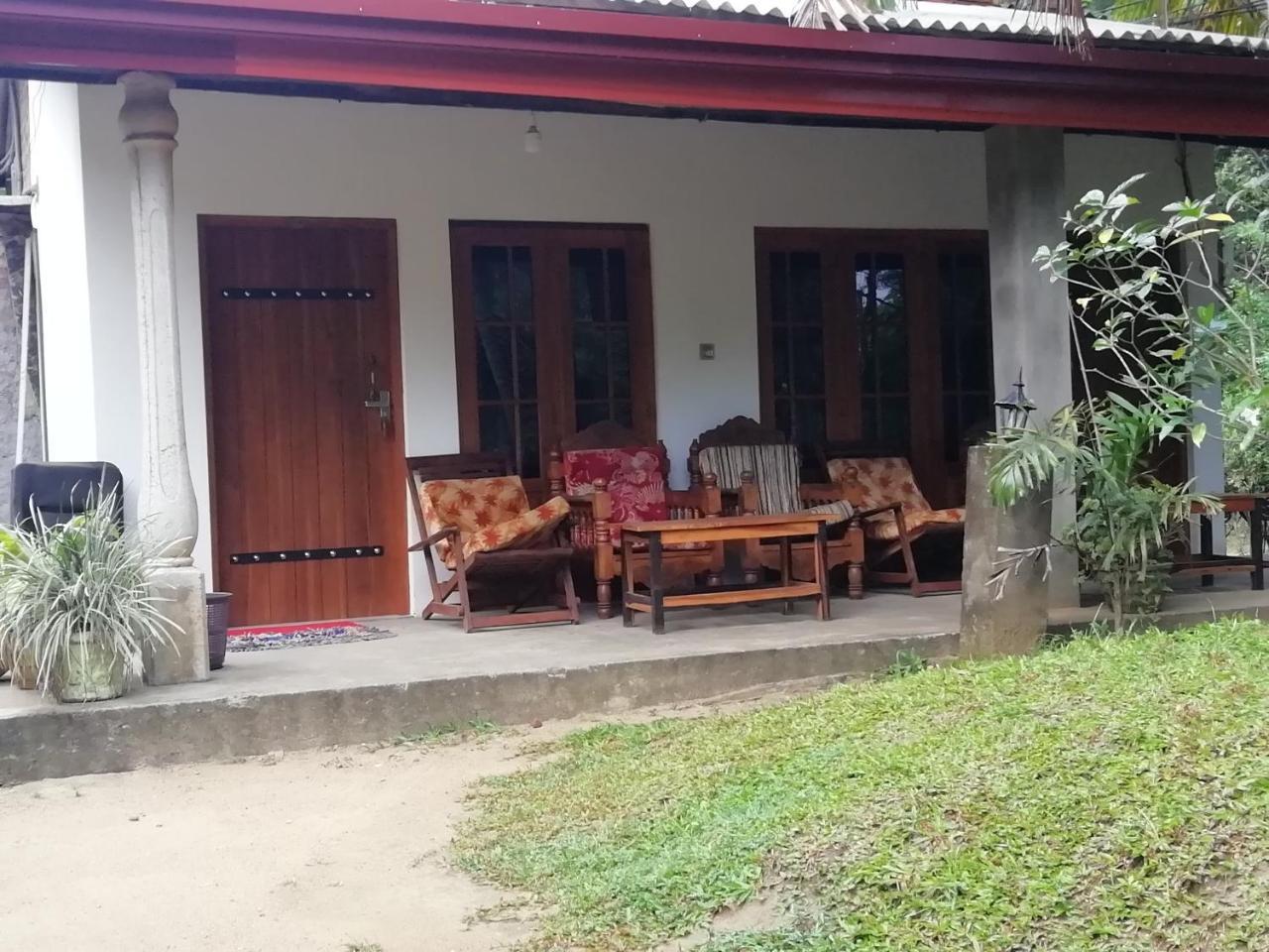 Lak Nilla Guest House Giritale Exterior photo